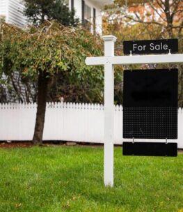 sale-sign-against-blue-sky-symbolizing-real-estate-opportunities-with-space-your-dreams_871349-12649 sale-sign-against-blue-sky-symbolizing-real-estate-opportunities-with-space-your-dreams_871349-12649